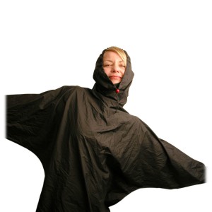 Simplicitas - Urbana Rain Poncho