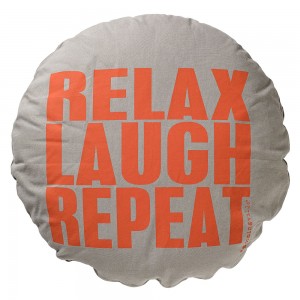 블루밍빌레 Relax Laugh Repeat Pillow 70cm