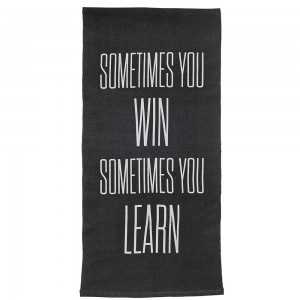 블루밍빌레 Sometimes You Win Rug 60x120cm