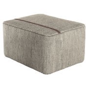 Mia Pouf - 77 x 57 x H 39 cm