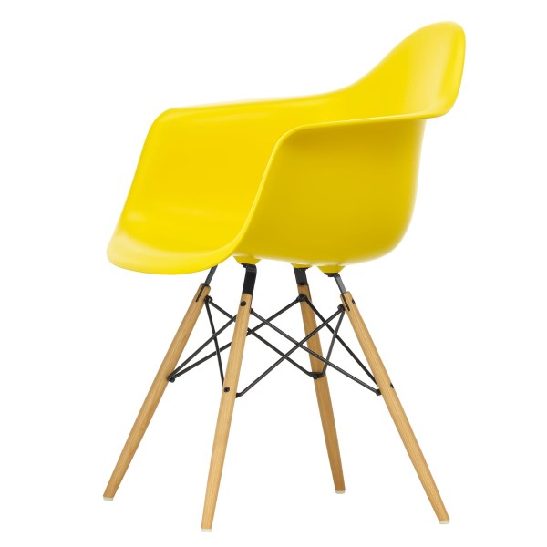 비트라 Eames Plastic Armchair DAW